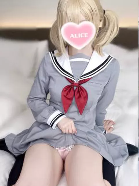 プロセカ 宮益坂女子学園 【素人・ハメ撮り・制服コス】色白小動物系レイヤーちゃんと制服コスハメ撮り 街角ナンパで即ホテルSEX ねっとり密着えっちで膣奥中◯し2連発【スマホ対応縦動画】