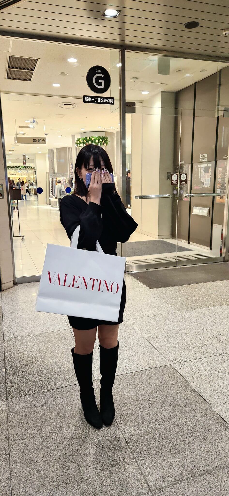 【P活女子画像】こうやっておぢと適当にデートして金まで貰うイージーパパ活女子