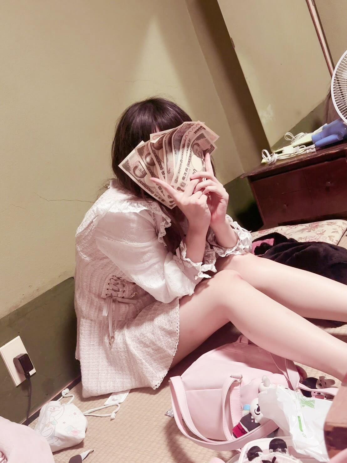 【画像】ワケありそうなこういう地雷系女子たちとパキハメして～ｗｗ