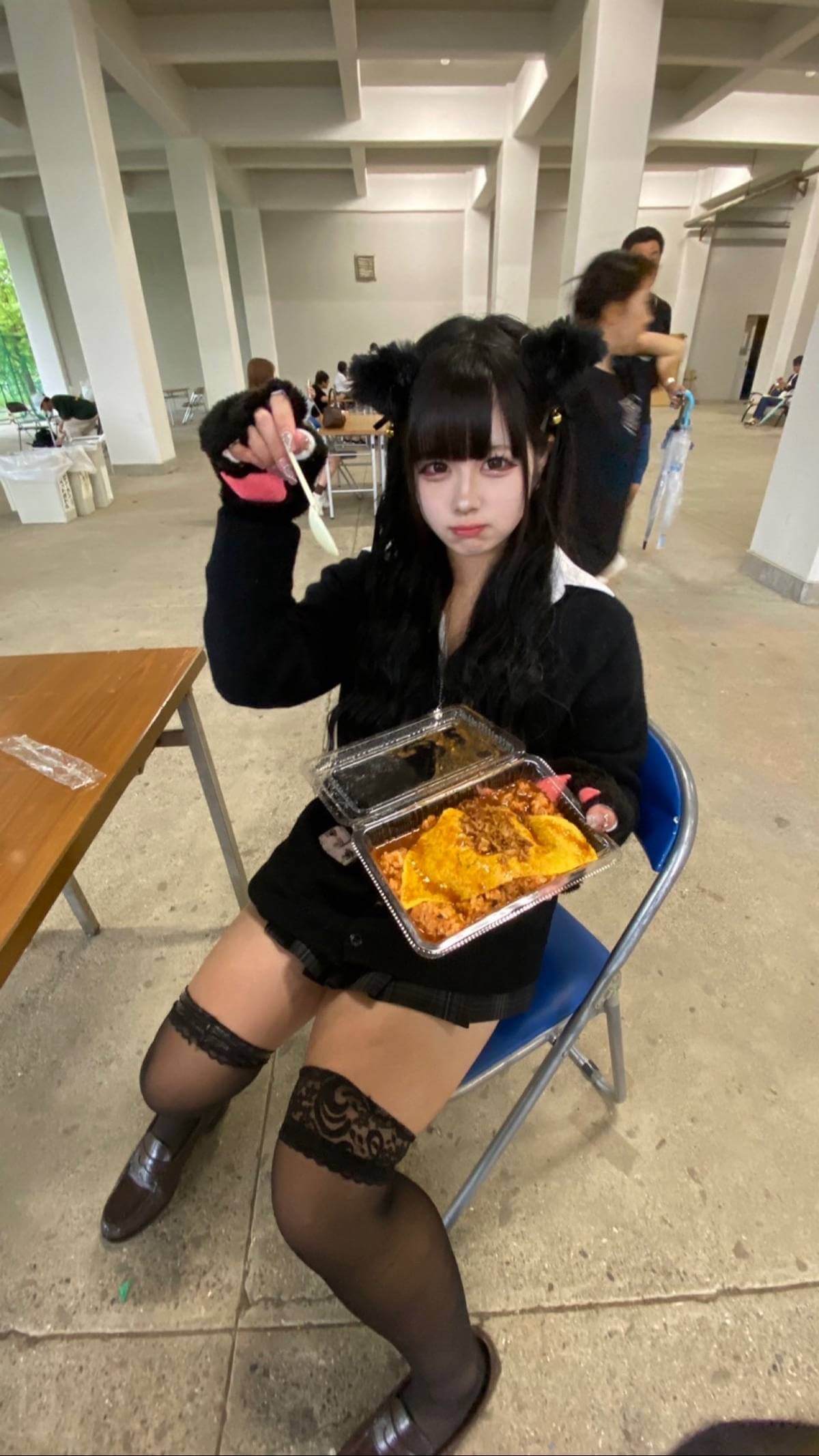 【画像】文化祭で女子高生と一気に仲良くなって付き合う男子居たよな･･･