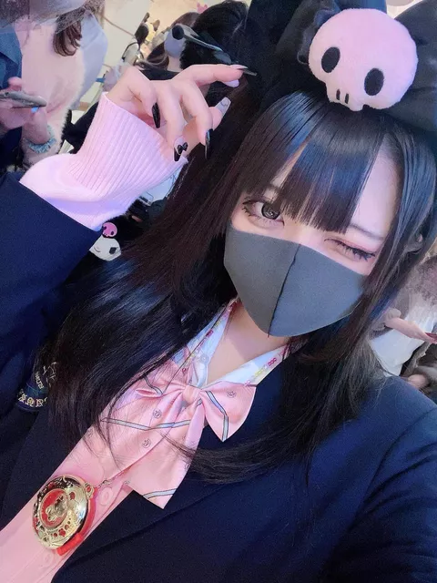 【画像】ＪＫちゃんの自撮り写真を疑似ぶっかけ用にどうぞｗｗ