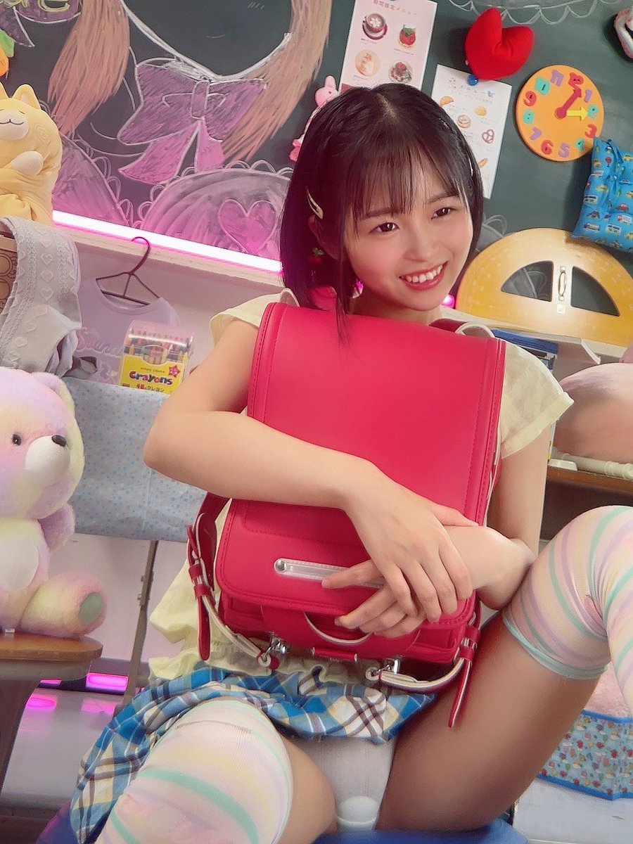 【画像】セクシー女優さん(19)、童顔□リ系を極めすぎてアウトｗｗｗｗｗｗｗｗｗｗ