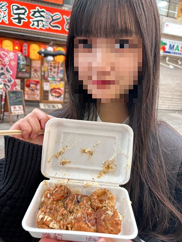 【画像】たこ焼きJCさん、自慢の太ももを見せびらかすｗｗｗｗｗｗｗｗｗｗｗｗ