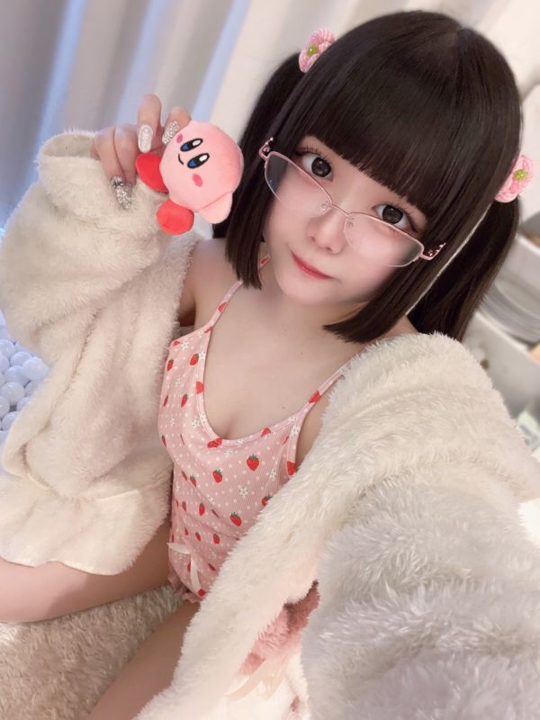 【画像】□リムチ女の子「太ももで窒息死させちゃうヨ～♡」