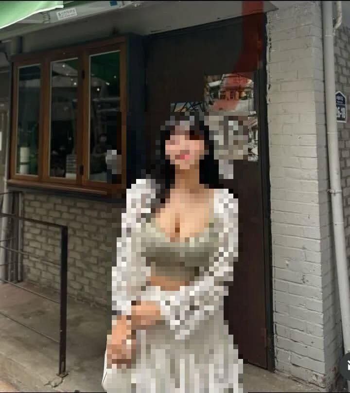 【画像】実母に｢カラダがエロい｣と言われる娘（20）がこちらｗｗｗｗｗｗｗｗｗｗ