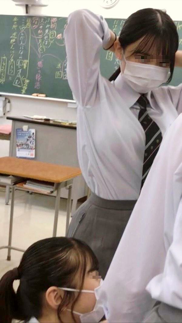 【画像】デカすぎる女子高生、エッチすぎるｗｗｗｗｗｗｗｗｗｗ