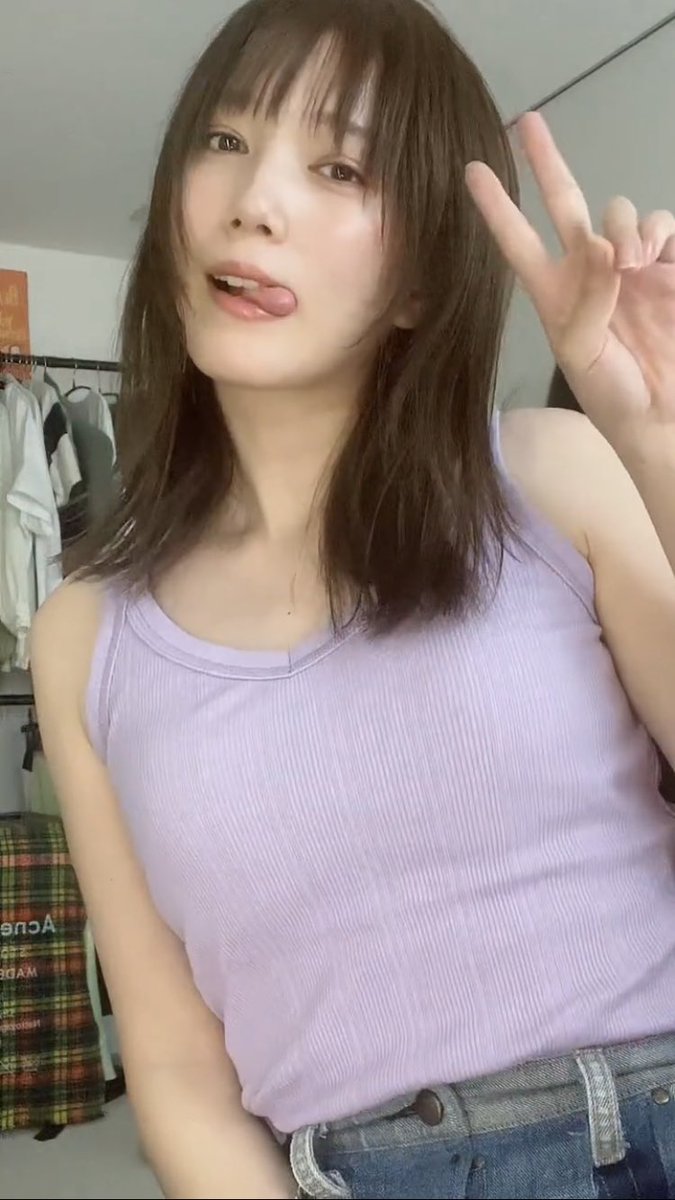 【画像】本田翼がエッチすぎてムラムラが収まらない