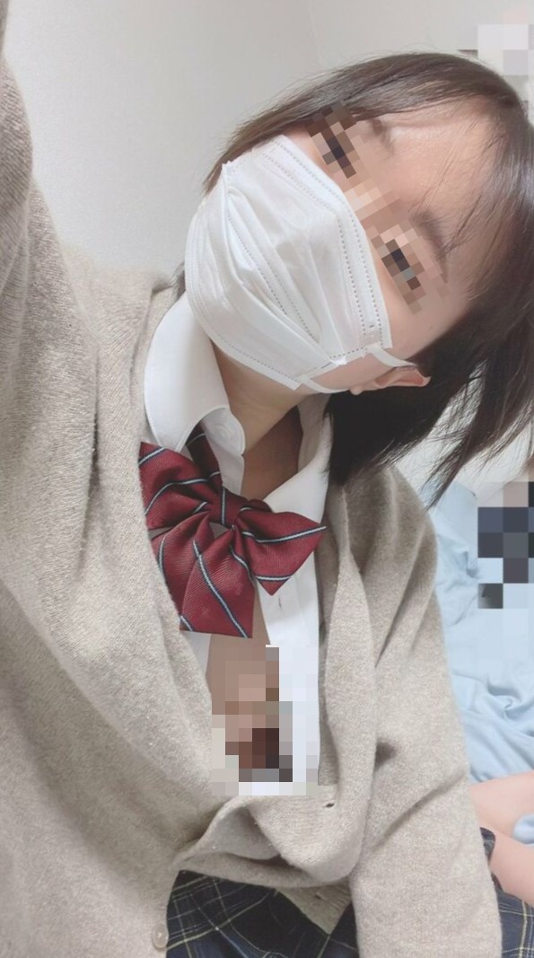 【画像】ボーイッシュJKさん、頭隠して乳頭隠せずｗｗｗｗｗｗｗｗｗｗｗｗｗｗｗ