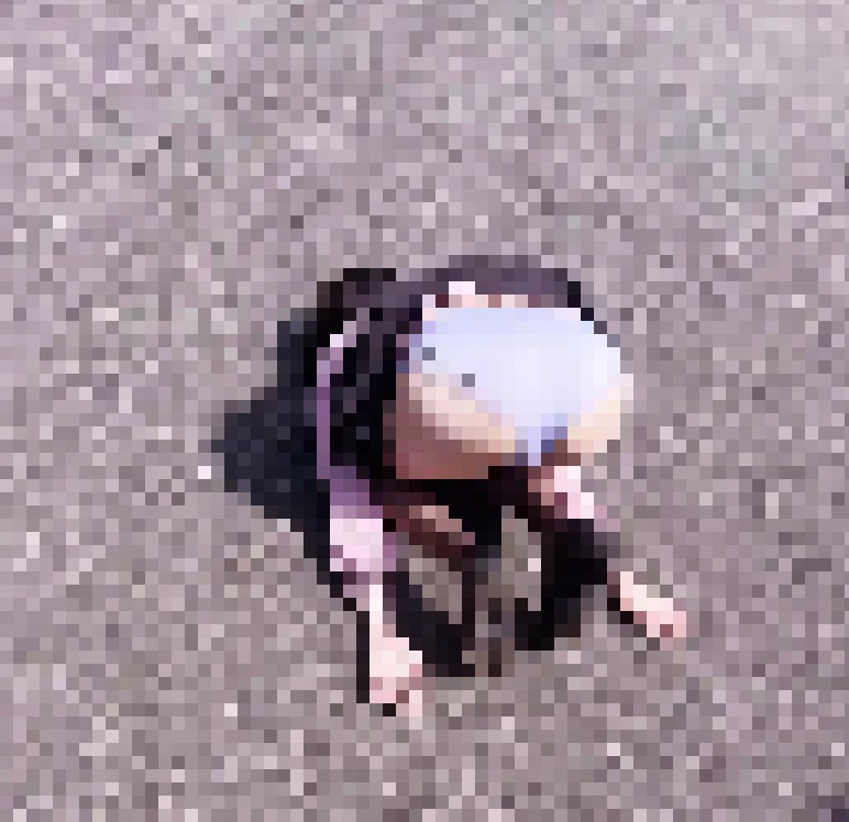 【悲報】トー横キッズ、路上でパンツ丸出し失神…