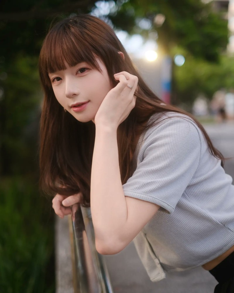 【悲報】もう女装子AVじゃないと抜けなくなってもうたんやが…