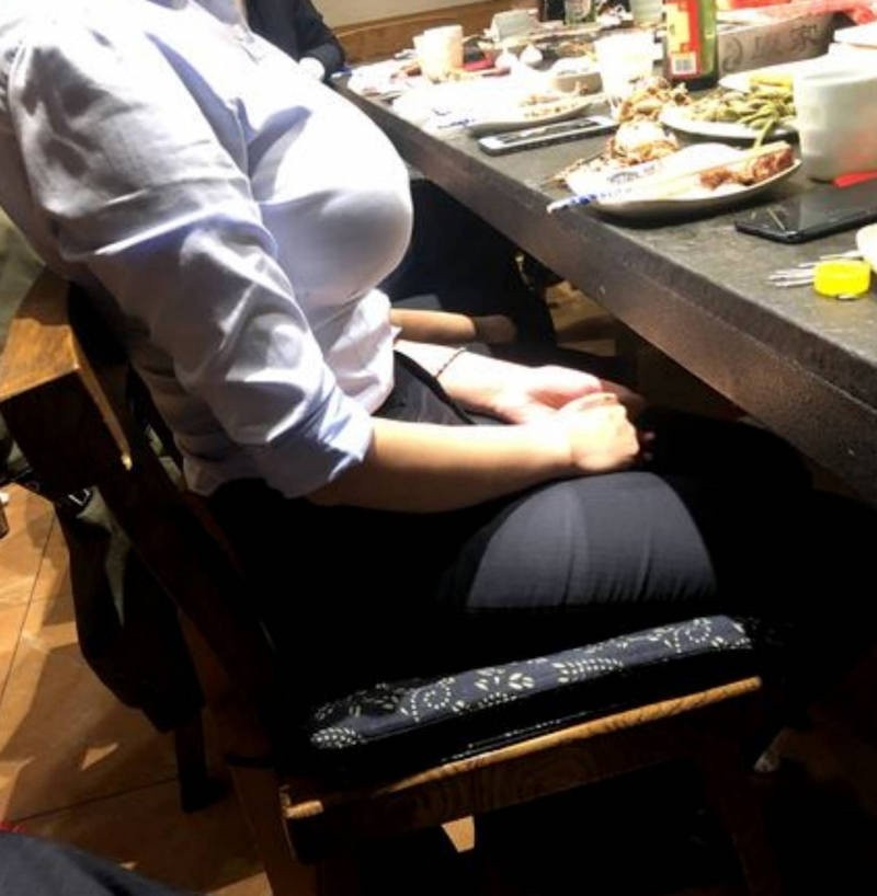 【画像】会社の女上司がエッチボディwwwwwwwwwwww