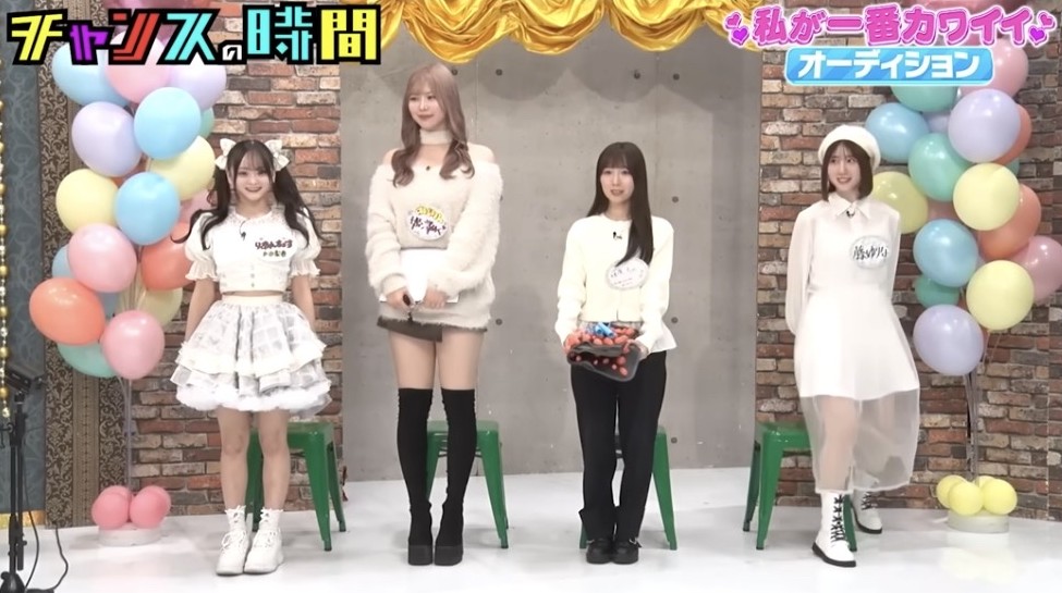 【画像】デカ女さん、一般人と並ぶと圧倒的すぎる