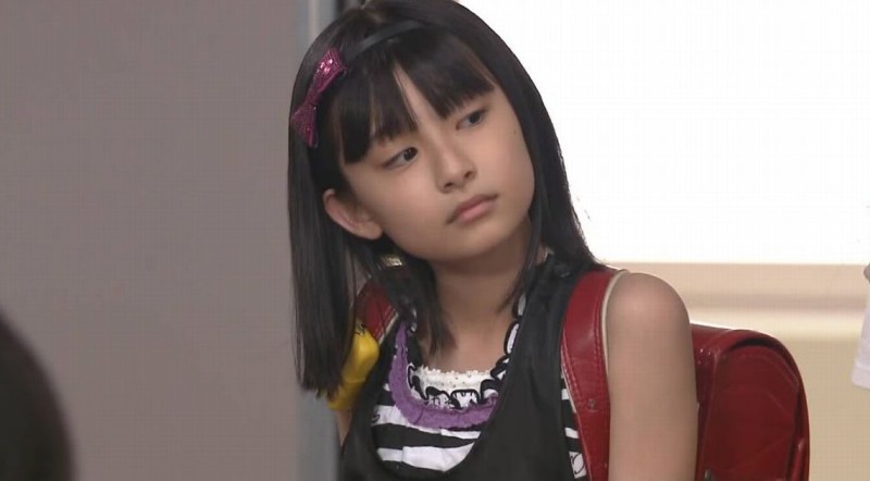 【画像】子役ちゃん、乳房も立派に成長してしまう