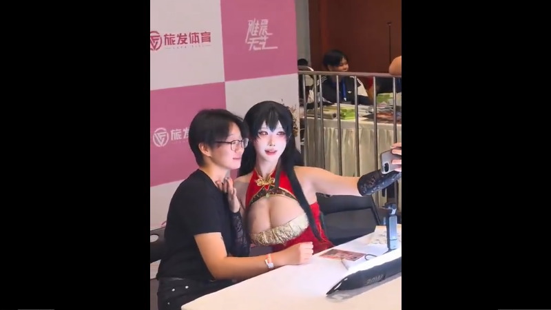 【動画】中国のスケベコスプレイベントｗｗｗｗｗｗｗｗｗｗｗｗｗｗ
