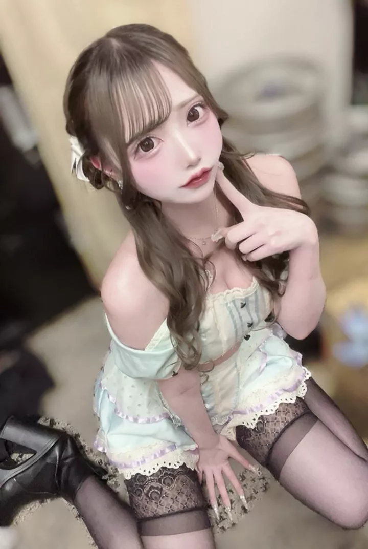 【AIえち動画】服脱いで揉み揉み
