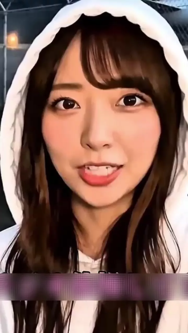 【AIエロ動画】おっぱい舐め