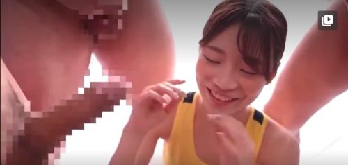 ＜お姉さん×マジックミラー号＞「緊張しちゃう❤」部活は陸上部の20歳の現役大学生のお姉さんが賞金の為にMM号で公開SEX