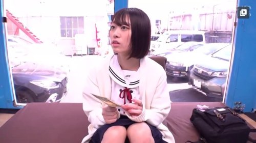 ＜マジックミラー号×素人JK×中出し＞まだ男をあまり知らないJKがMM号に乗りお金を貰ってエッチな企画に挑戦！