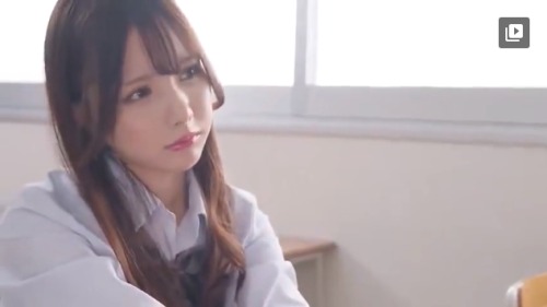 【佐々木さき】《JK×ドラマ》「何でもするから❤」テストの成績が悪くて居残りをさせられ留年決定JK女の子が担任教師を誘惑し無事進級決定ｗ