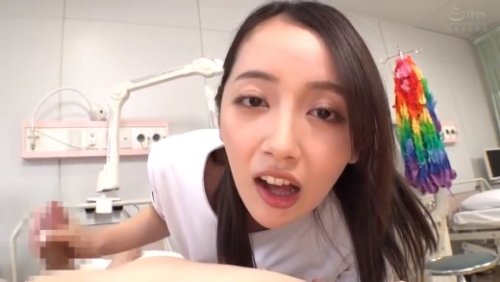 【美咲かんな】《エロ動画×ナース》現役ナースのお姉さんを街頭で見付けスタジオに誘い素人男性を射精させるほど賞金ゲット企画