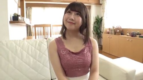 【小鳥遊ももえ】《エロ動画×人妻･筆おろし》「夫に内緒で応募しました❤」普段は完全専業主婦の奥さんが降臨！最高級にレベチな清楚系奥さんが夫に内緒で年下童貞君の筆おろしにチャレンジ