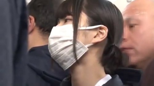 【倉本すみれ】《エロ動画×JK･痴漢》電車内の防犯カメラ入手！「いやっ中に出さないでっ！」帰宅中のJK女の子が背後から集団痴漢＆レイプされた挙句に何度も中出しされる悲劇映像