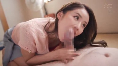 【宮下華奈】《エロ動画×人妻･寝取り》僕は同じマンションに住む名器中の名器と噂の美人奥さんと秒で中出ししてしまったｗ