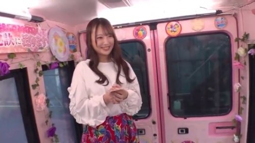 【及川莉央･工藤ゆり･愛神リリ･花衣つばき･葉月まゆ】《エロ動画×人妻･MM号》マジックミラー号企画！参加女性は全員38歳オーバー！若い男の子のチンポが欲しくて溜まらない性欲旺盛な人妻達ｗ