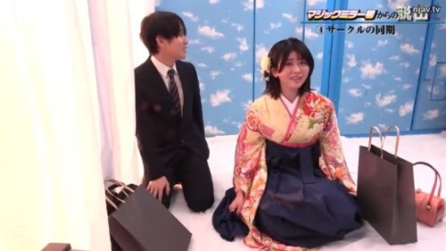 《エロ動画×MM号》袴姿の卒業生をマジックミラー号へ閉じ込めモニタリングｗ