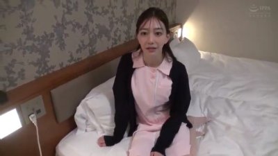 《エロ動画×素人･ナース》ガチナンパした天使ナースに介抱されフル勃起！白衣の奥にズブリとハメ倒す限界中出しSEX！