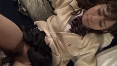 《エロ動画×素人JK･パパ活》完全シロウトJK女の子がお小遣いの為に複数の男達とパパ活ｗ