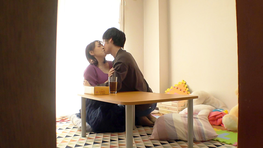 中年おばさん・Hカップ・子持ち・NTR・中出しSEX○撮