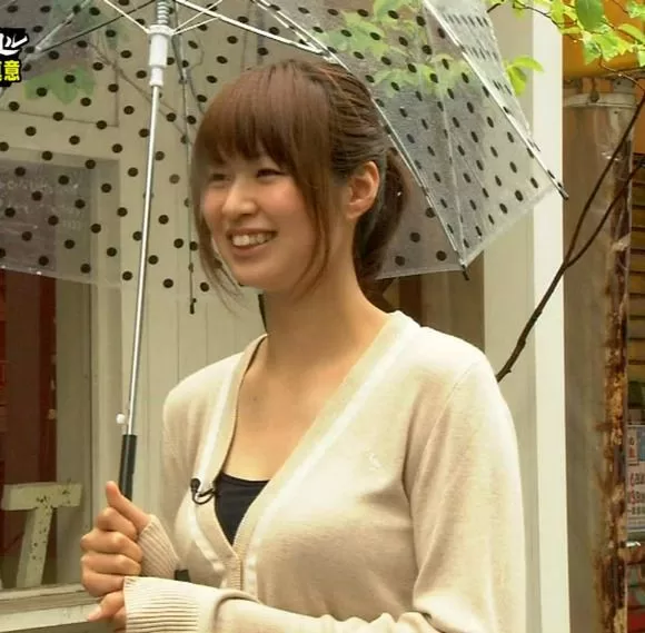 【GIF】木村沙織の谷間おっぱいがエロすぎるｗｗｗｗ