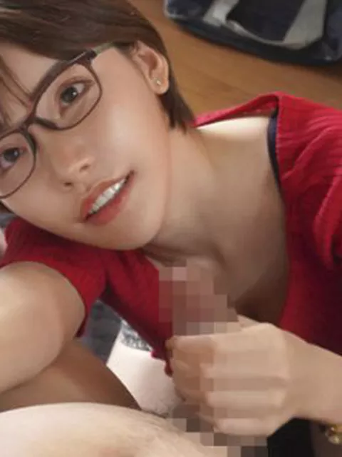 【深田えいみ】ドスケベ巨乳お姉さんは絶品の手コキを駆使して学力と射精を管理する淫乱家庭教師だった！