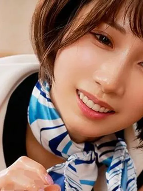 【小島みなみ】超美人エステティシャンが密着淫語からの性的サービスで本番セックス！