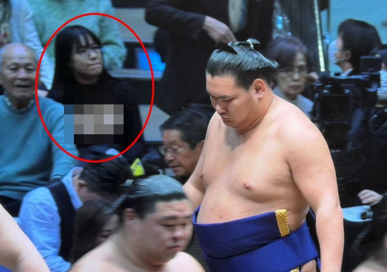 【ガチ画像】スポーツ中継でお〇ぱい丸出しｗｗｗｗｗｗ【放送事故】