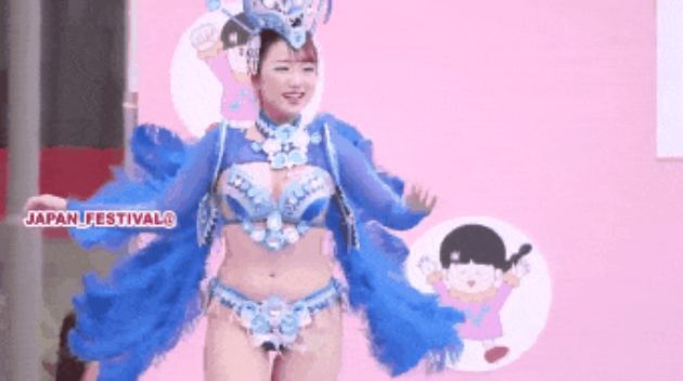 【画像】サンバカーニバルお姉さん、ついうっかりポロリしてしまうｗｗｗｗｗｗｗｗｗｗｗｗｗｗｗｗｗｗｗｗｗ