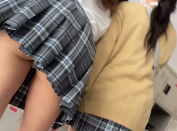 【画像】こういうJ Kのミニスカ生尻、エッロすぎｗｗｗｗｗｗｗｗｗｗｗｗ