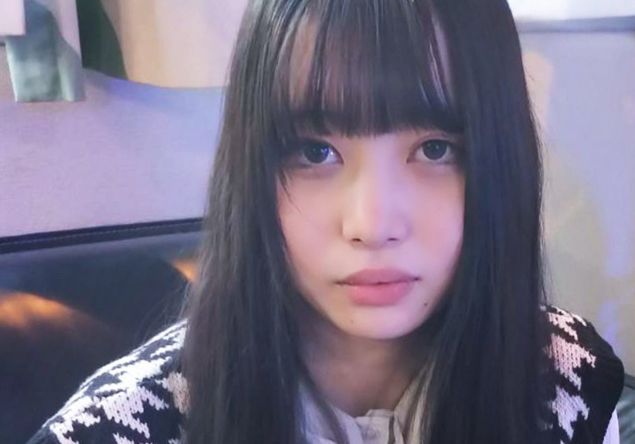 【画像】闇がありそうな女の子、脱いだらとんでもないお乳だったwwwwwwwww