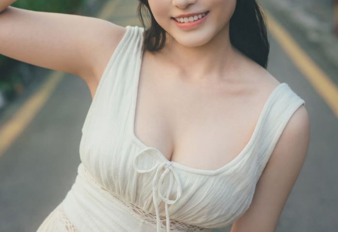 【画像】アイドル声優さんの写真集、ほぼ工ロ本ｗｗｗｗｗｗｗｗｗ