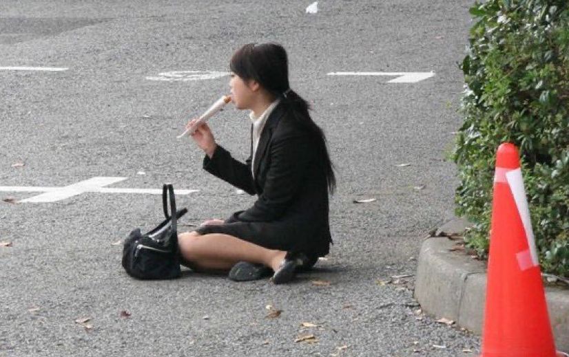 【画像】どうでもよくなったOL、撮られるｗｗｗｗｗｗｗｗｗｗｗｗｗｗｗｗｗｗｗｗｗｗｗｗ