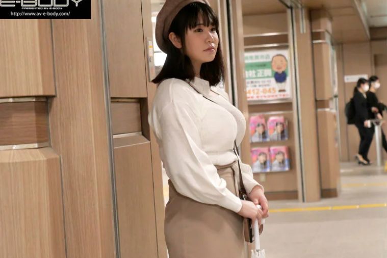 【朗報】身長低い女って何であんな工ロいの？？？