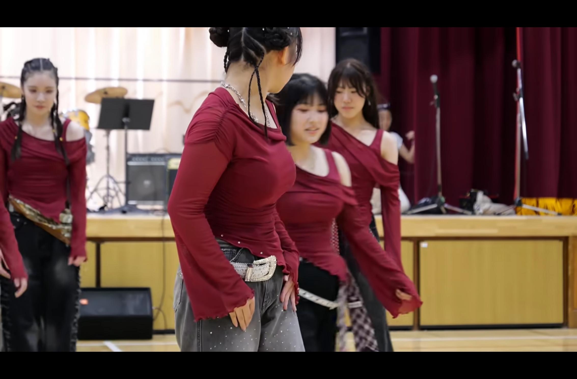 【画像】J Kダンス部、なぜか部員の８割が巨 乳で揺れまくりなんだがｗｗｗｗｗｗｗｗｗｗ（動画あり）
