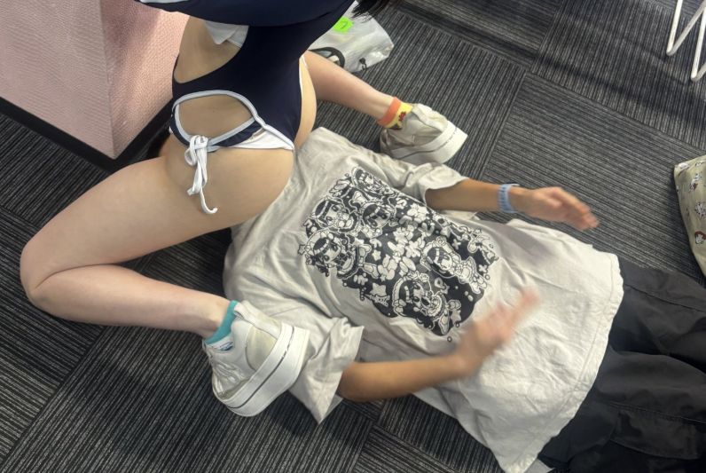 【画像】地下アイドルのイベント　半分風俗みたいになるwwwwwwwwwww