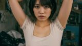 【AI腋フェチ画像】バスルームで腋を見せるImageFXのAIお姉さん