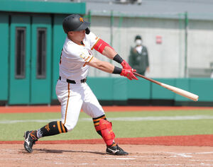 巨人・浅野翔吾が再起の1号ホームラン！3軍からはい上がった若武者が見せた成長の証