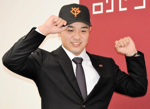 野球界の新星：石川達也と高梨雄平の挑戦する舞台