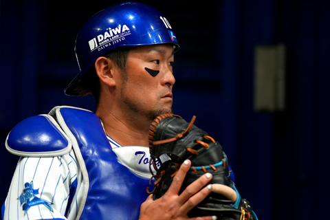ベイスターズで再起を誓う34歳捕手の挑戦