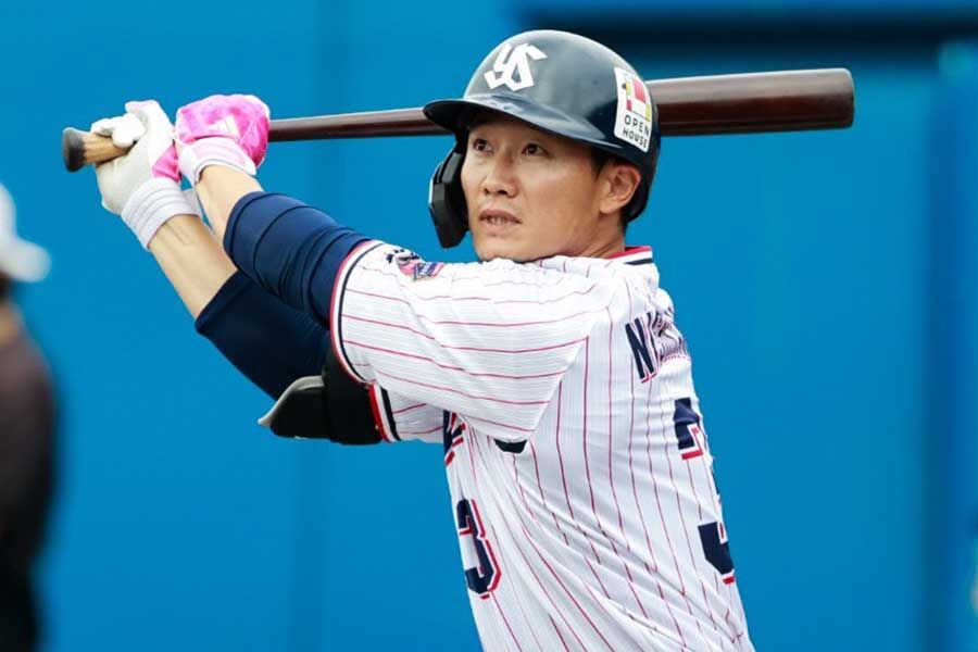 ヤクルト・西川遥輝が通算1500試合出場達成！現役最多343盗塁の韋駄天