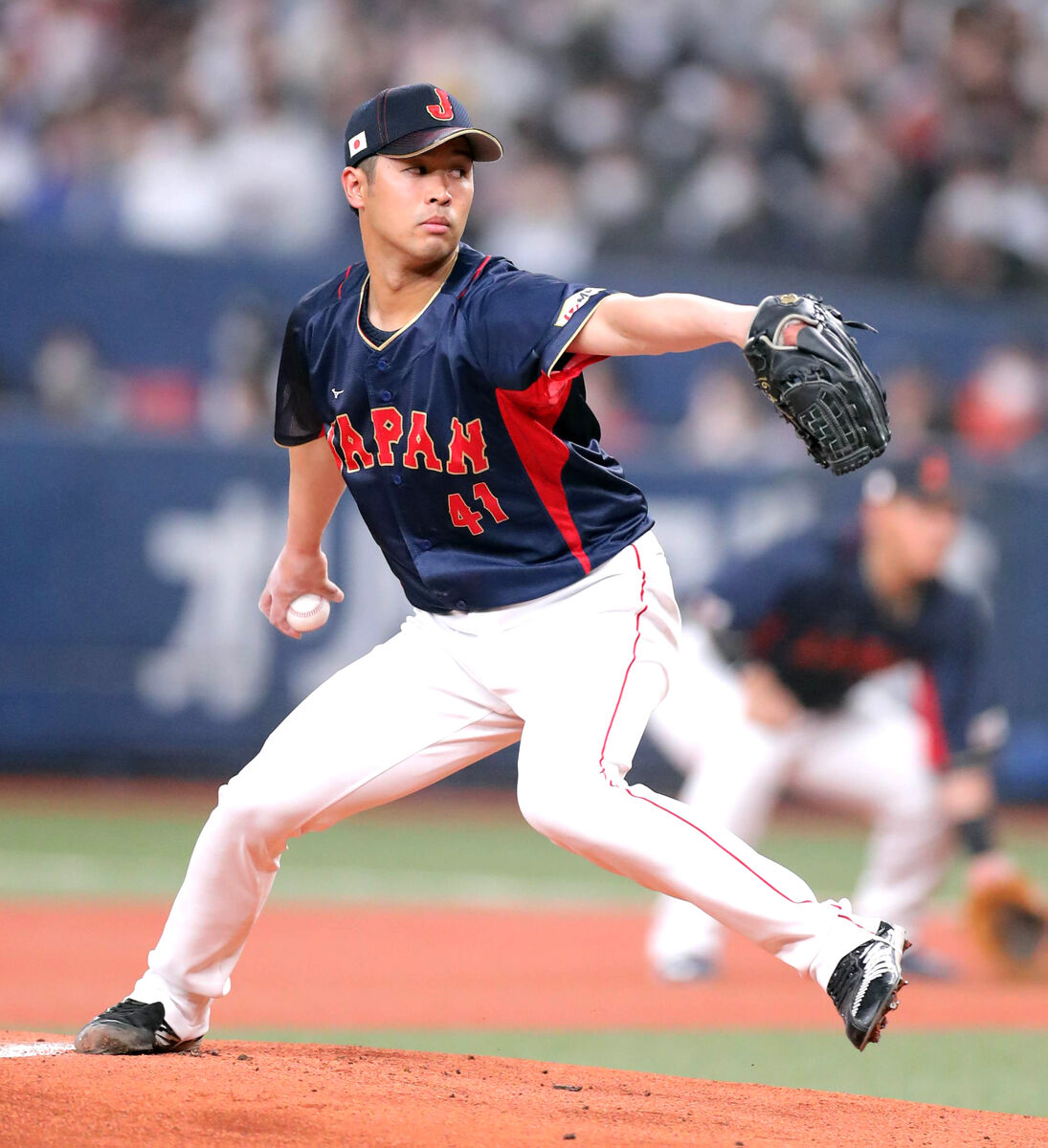 侍ジャパンの軌跡と未来：種市篤暉の挑戦